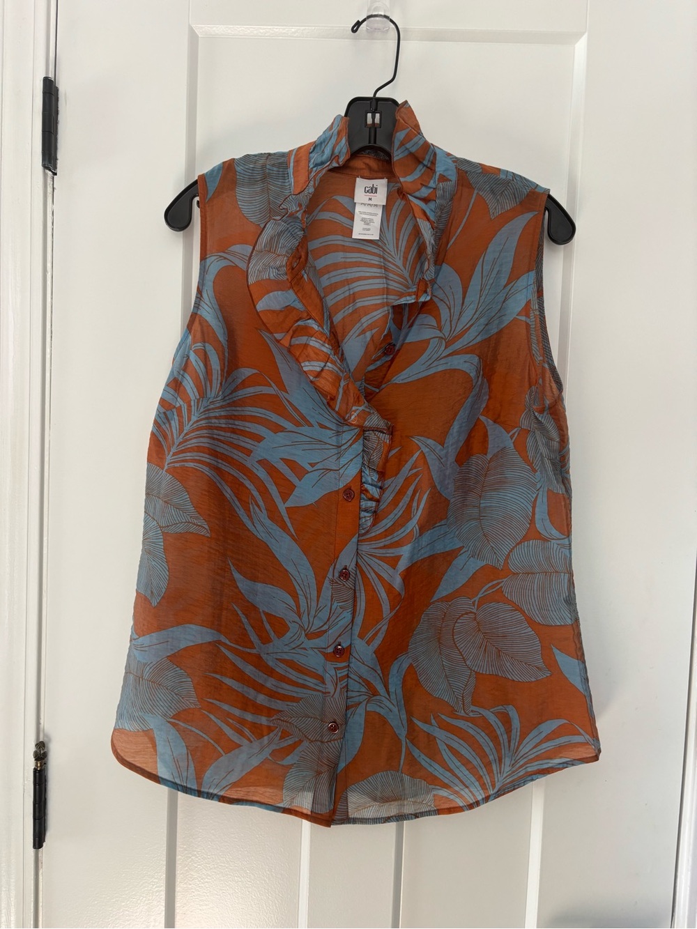 CAbi Sleeveless Ruffle V-Neck Blouse  Tropical Palm NWT 6525